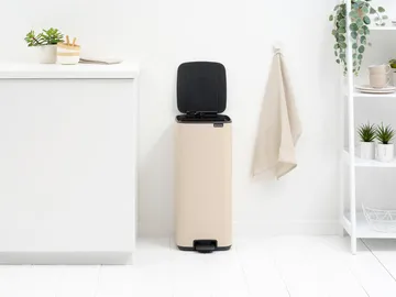 Kosz z pedałem Bo 30 l - Soft Beige - Brabantia