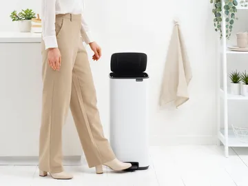 Kosz z pedałem Bo 30 l - White - Brabantia