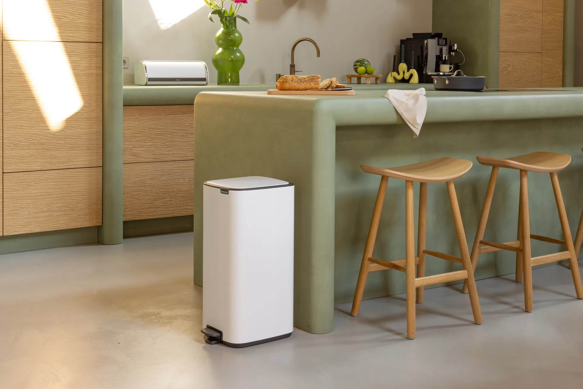 Kosz z pedałem Bo 30 l, White Brabantia