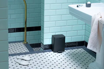 Kosz z pedałem Bo 4 l - Mineral Infinite Grey - Brabantia