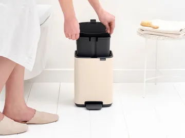 Kosz z pedałem Bo 4 l - Soft Beige - Brabantia