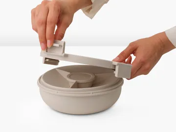 Miska na sałatki Make & Take 1,3 L - Soft Beige - Brabantia