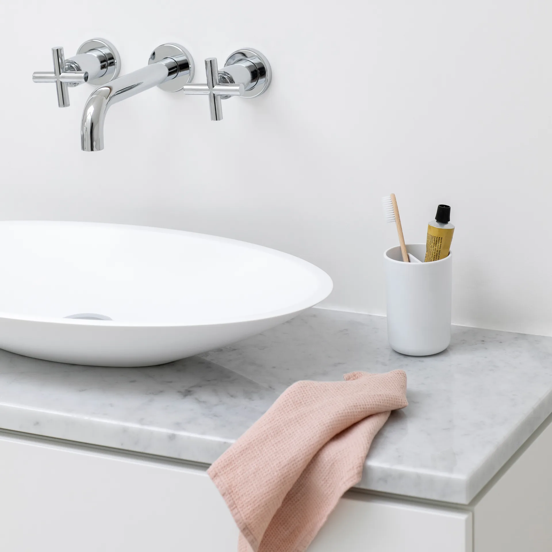 Pojemnik na szczoteczkę do zębów Brabantia ReNew, Biały Brabantia