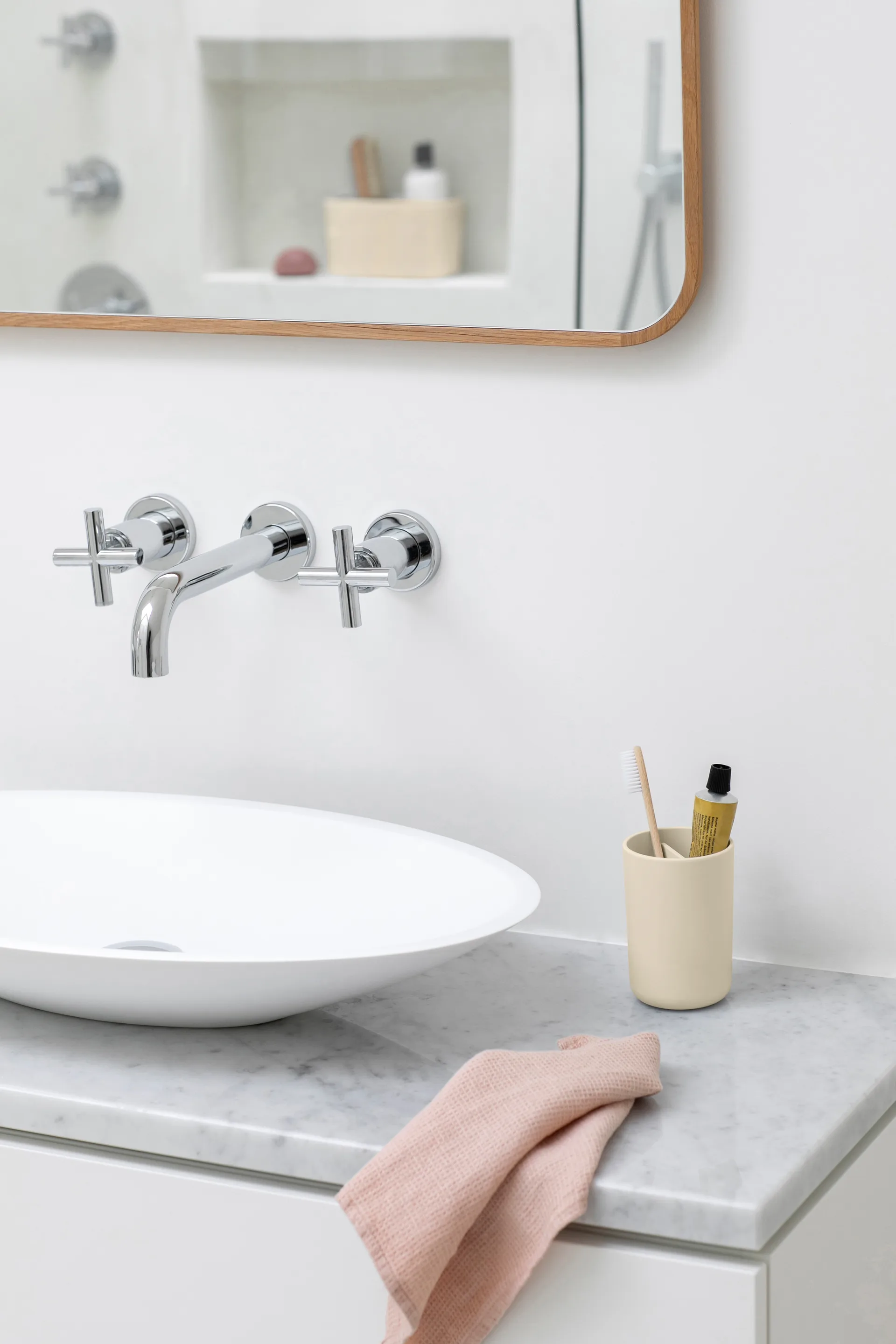 Pojemnik na szczoteczkę do zębów Brabantia ReNew, Soft Beige Brabantia