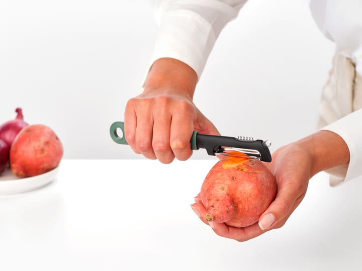 TASTY+ Swivel Food Peeler + Zester obierak/tarka do skórki, Fir Green Brabantia