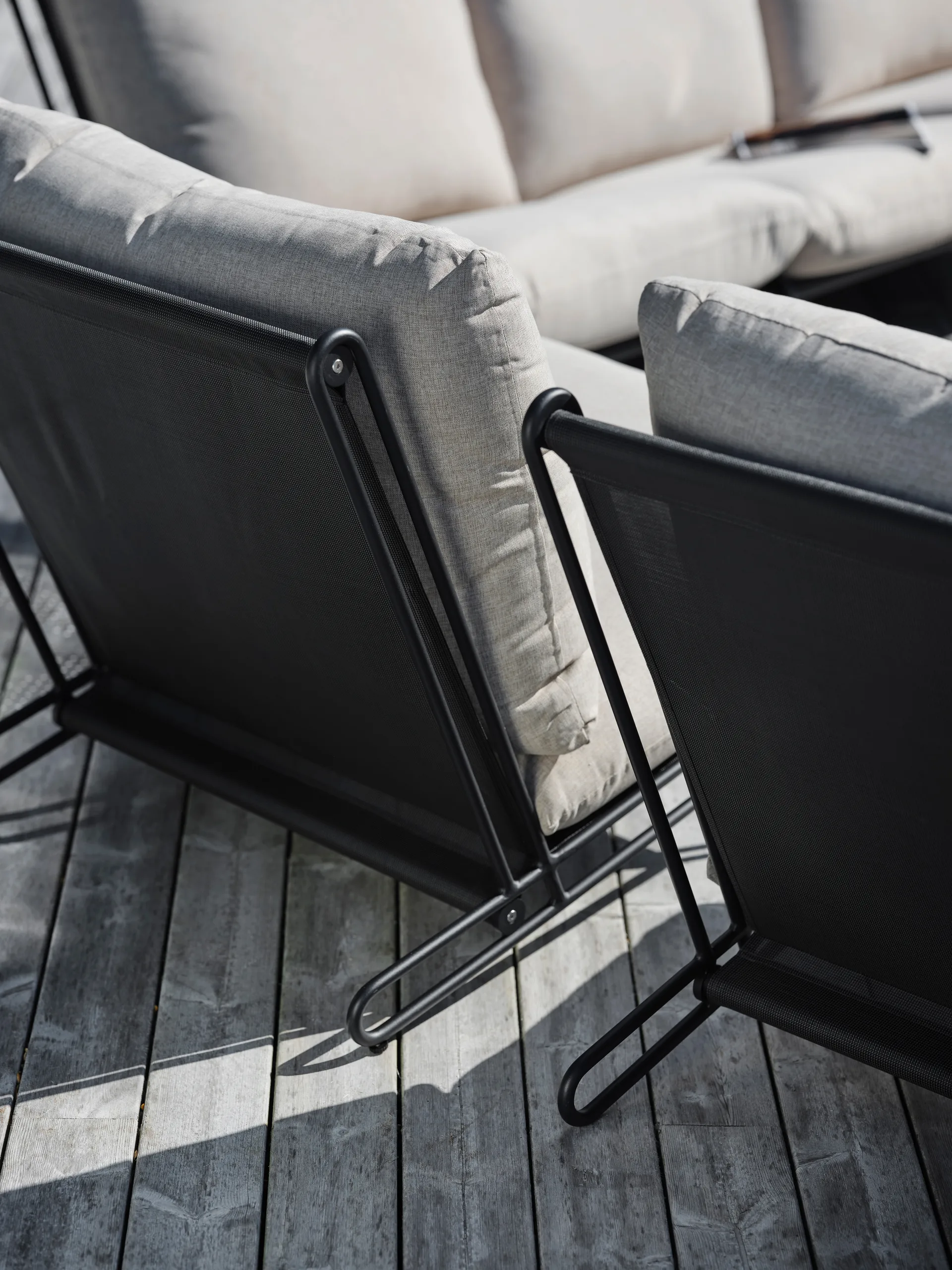 Fotel lounge Blixt, Czarny-clay beige Brafab