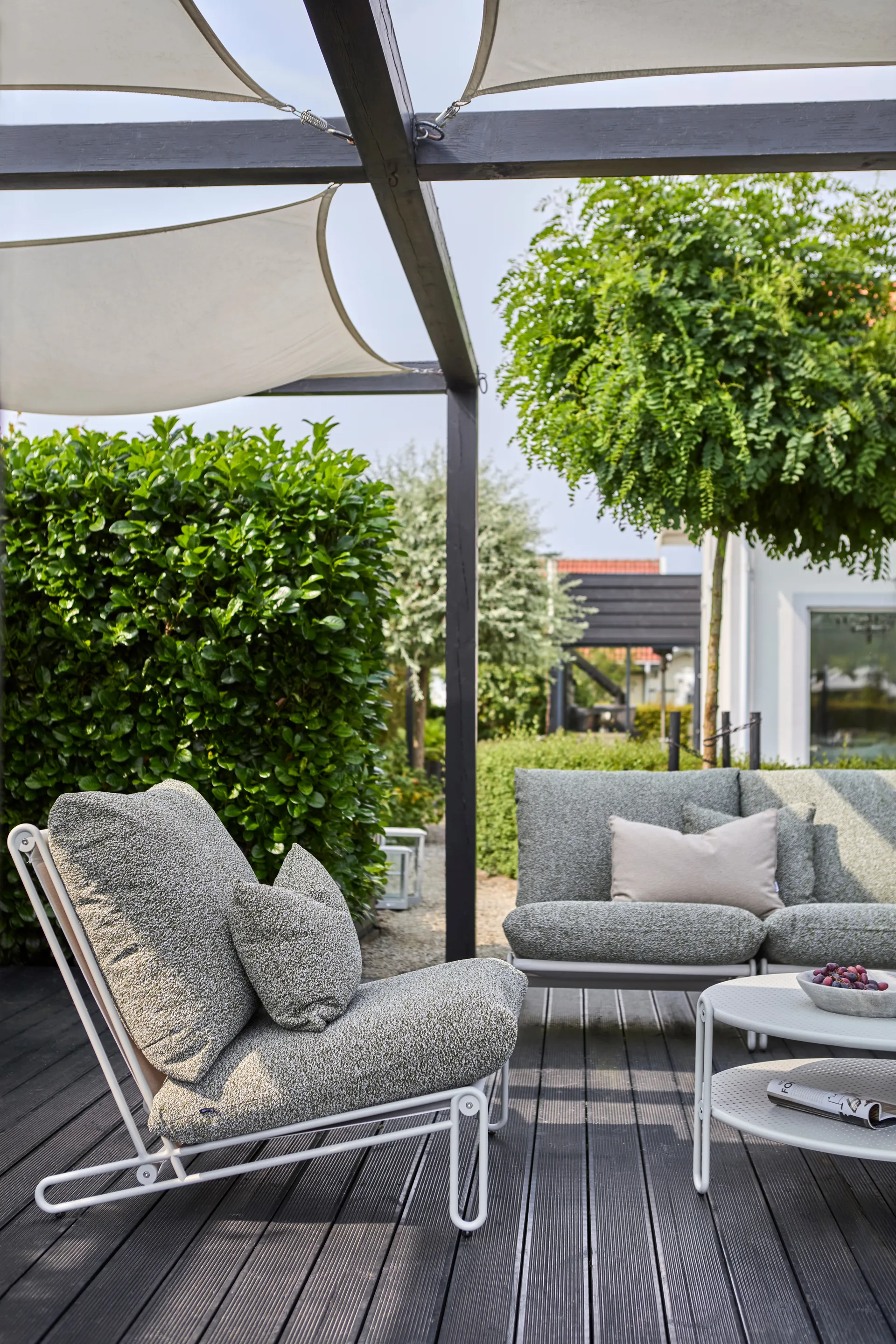 Fotel lounge Blixt, Light grey-teddy verde Brafab