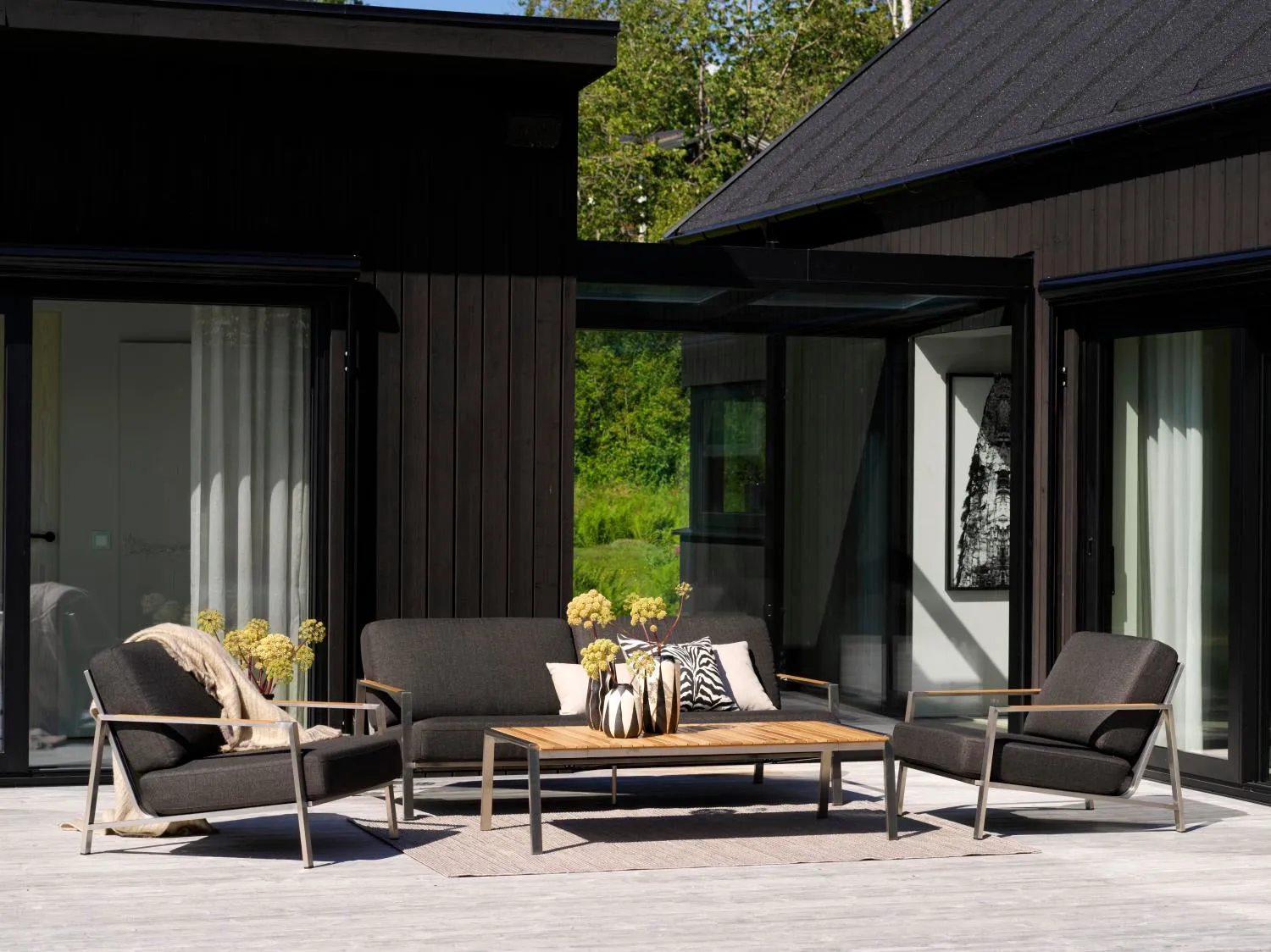 Fotel Naos, Stal nierdzewna-nearly black Brafab