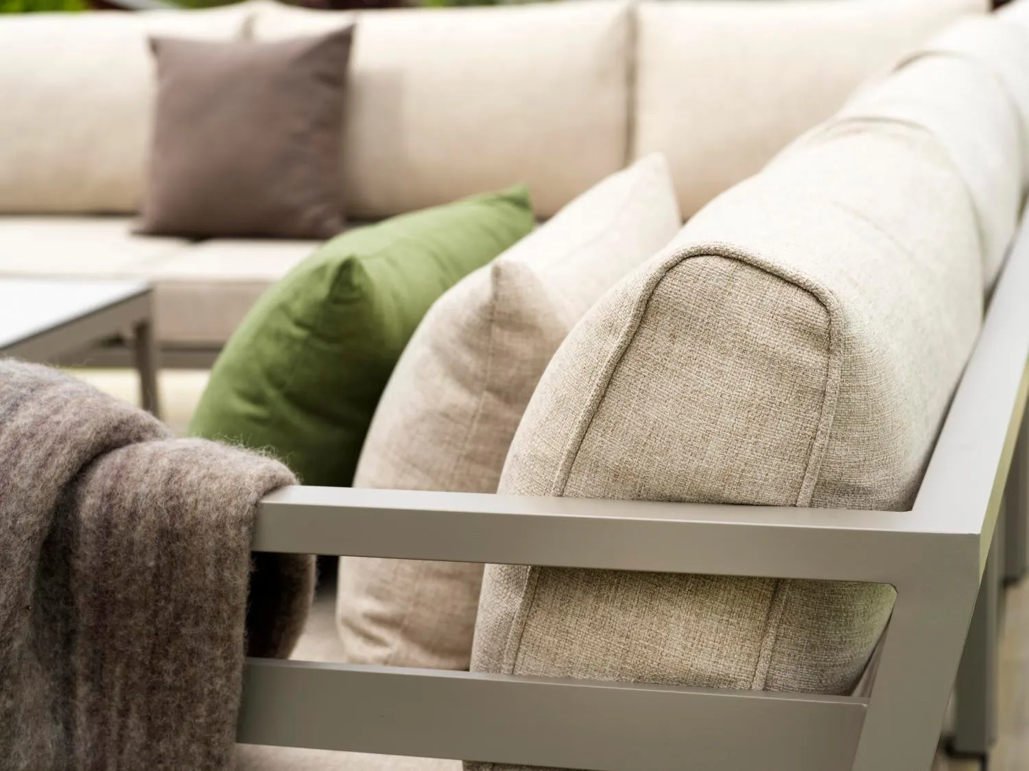 Fotel Weldon, Khaki-sand Brafab