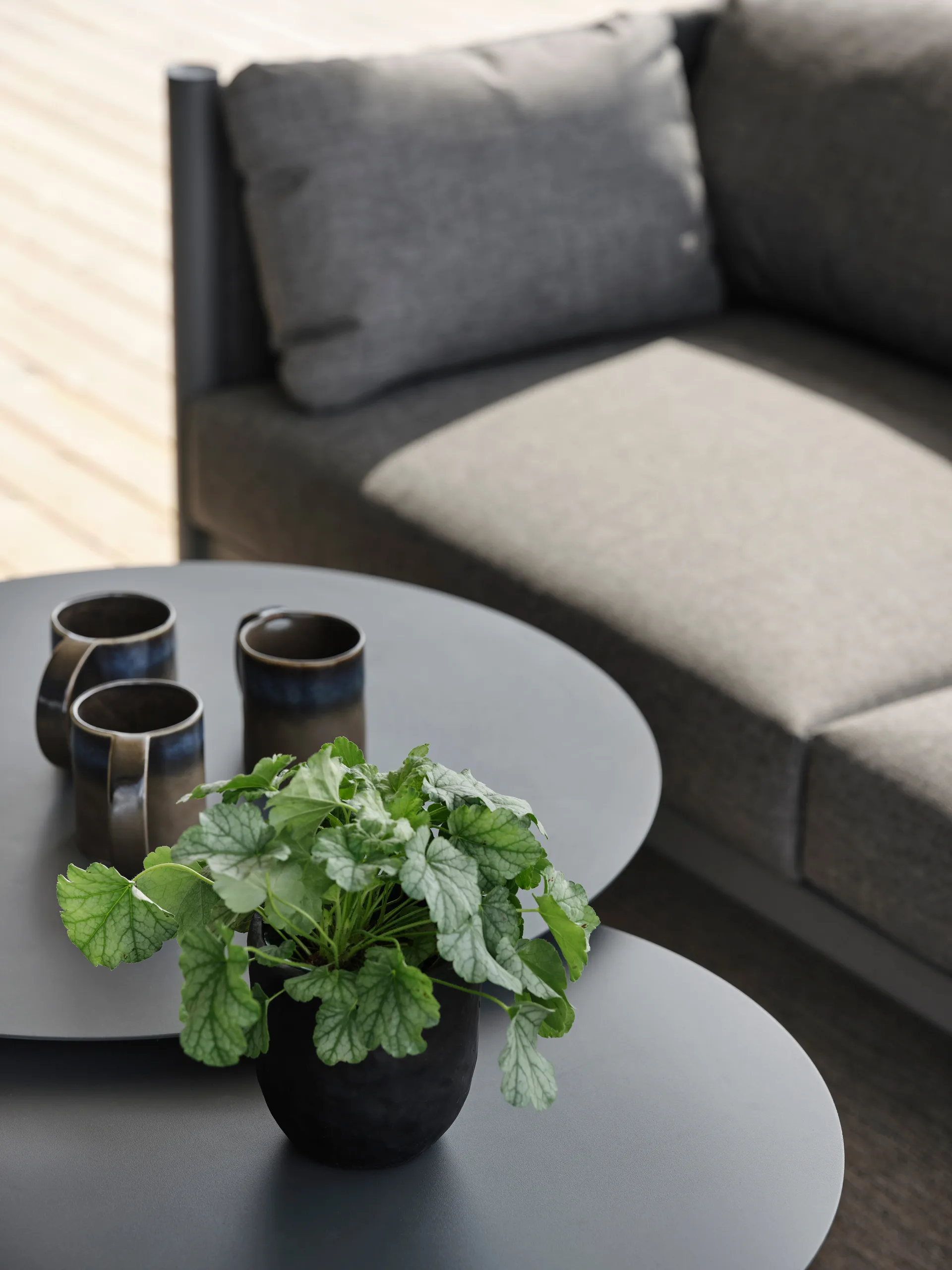 Mill stolik kawowy, Anthracite, Small High Ø50 cm Brafab