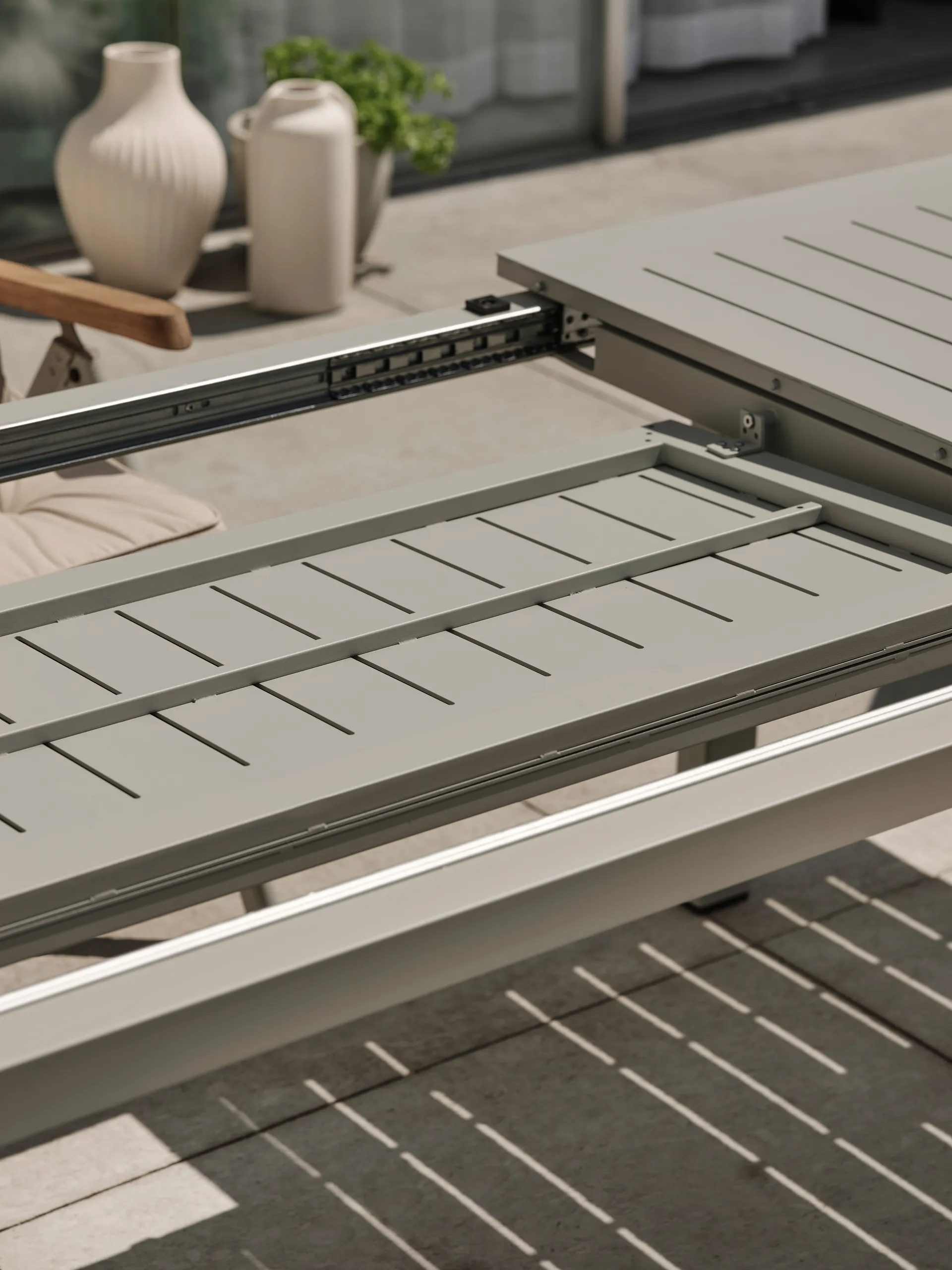 Rozkładany stół jadalniany Lomma, Khaki 194-312 cm Brafab