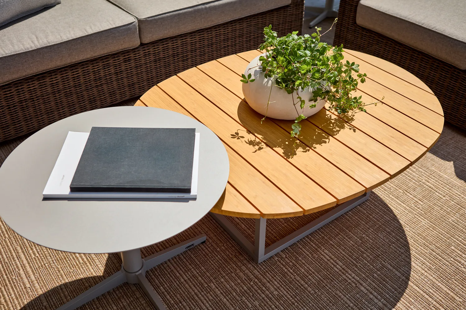 Stolik kawowy Olive, Khaki-bambus, 110x80 cm Brafab