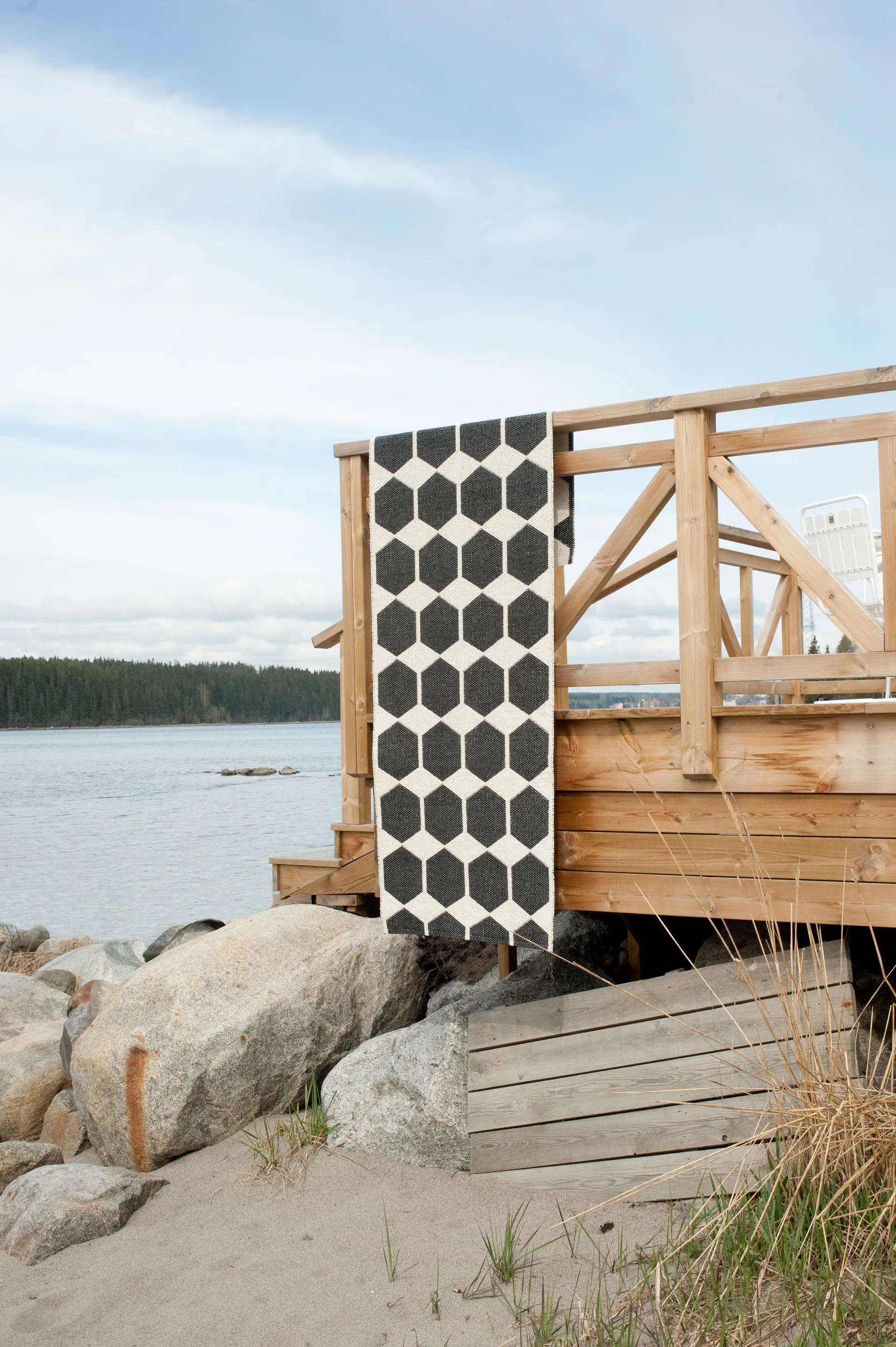 Dywan Anna duży czarny , 150 x 200 cm Brita Sweden