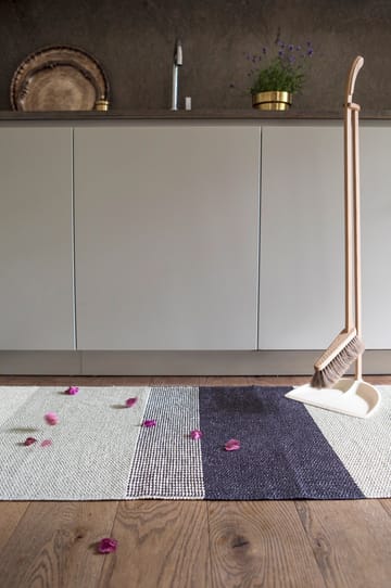 Dywan plastikowy Seasons 70x200 cm - berry (niebiesko-liliowy, szarozielony) - Brita Sweden