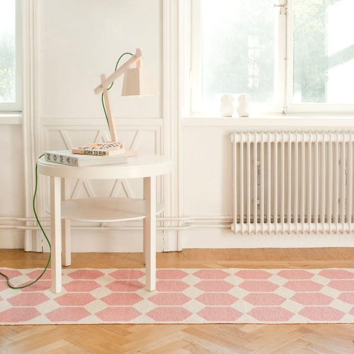 Różowy dywan Anny, 70 x 260 cm Brita Sweden