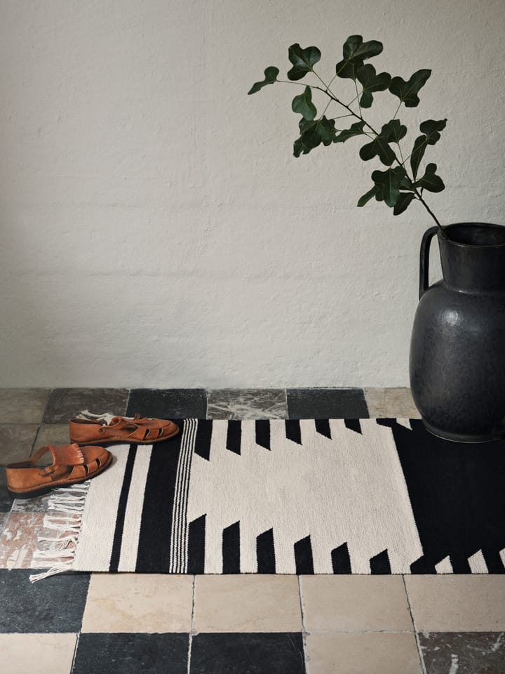 Dywan Iselin 70x140 cm, Black-off white Broste Copenhagen