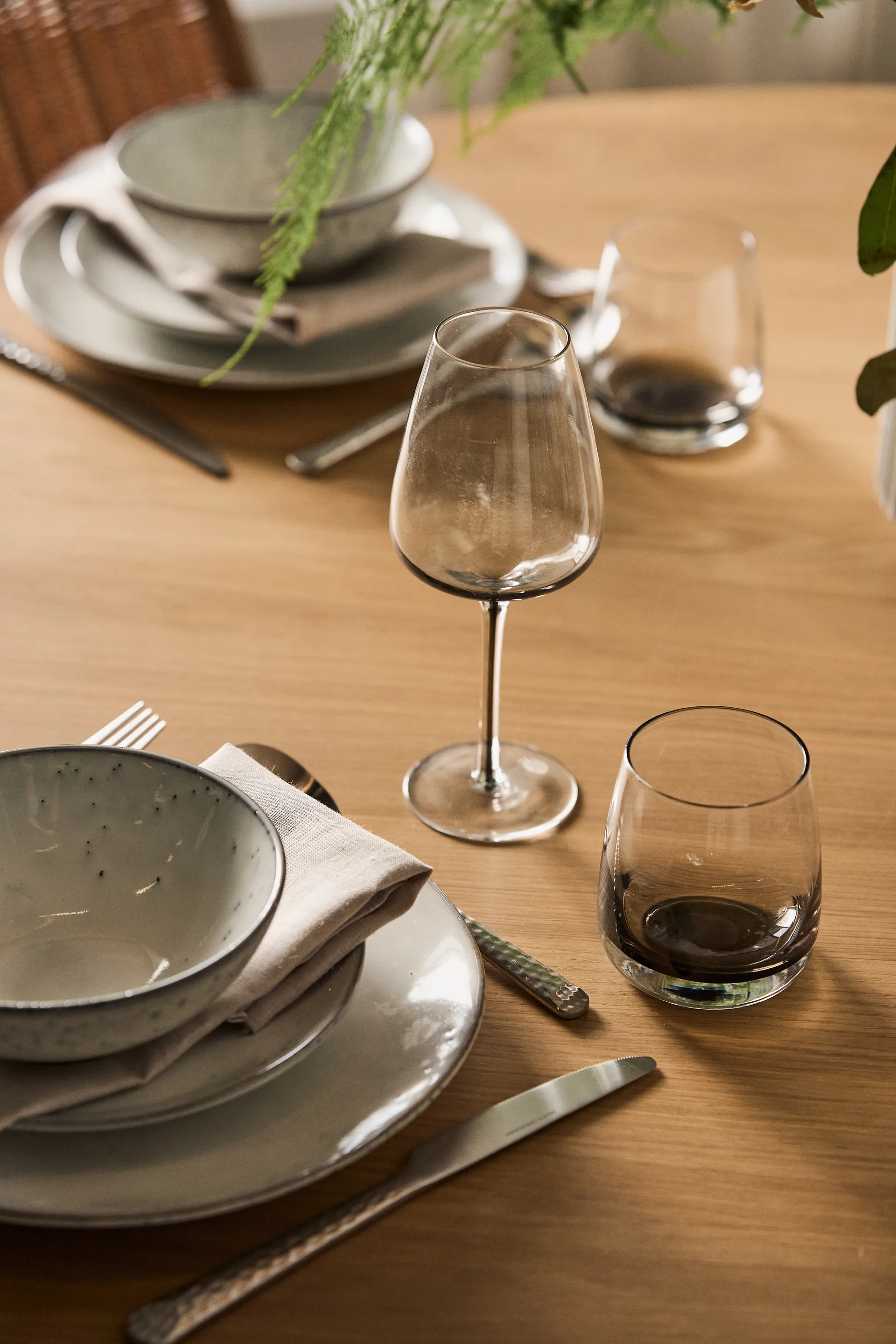 Kieliszek do białego wina Smoke, 40 cl Broste Copenhagen