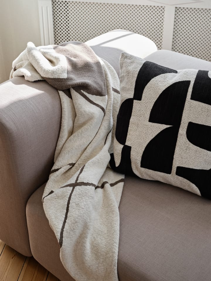 Koc Maren 130x180 cm, Kangaroo brown-off white Broste Copenhagen