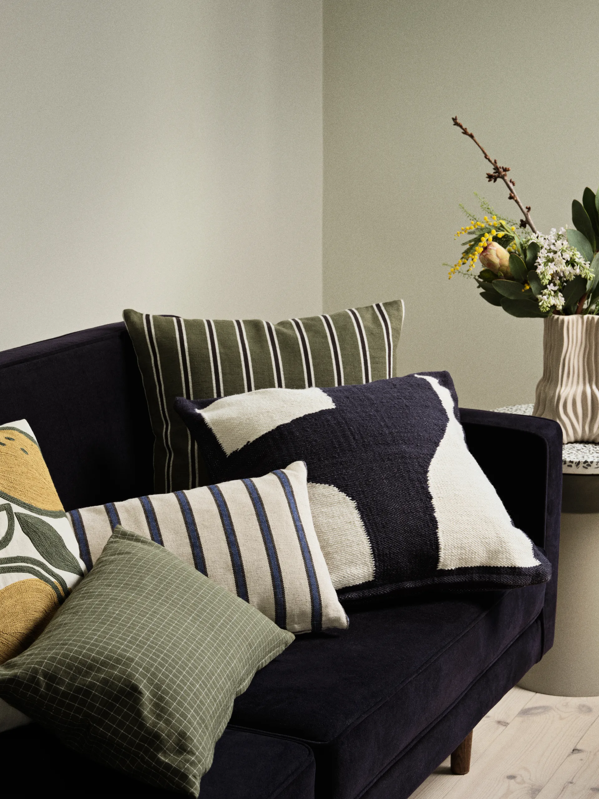 Magny wazon 43 cm, Castle beige Broste Copenhagen