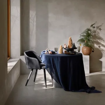 Obrus Gracie - ciemnoniebieski - Broste Copenhagen