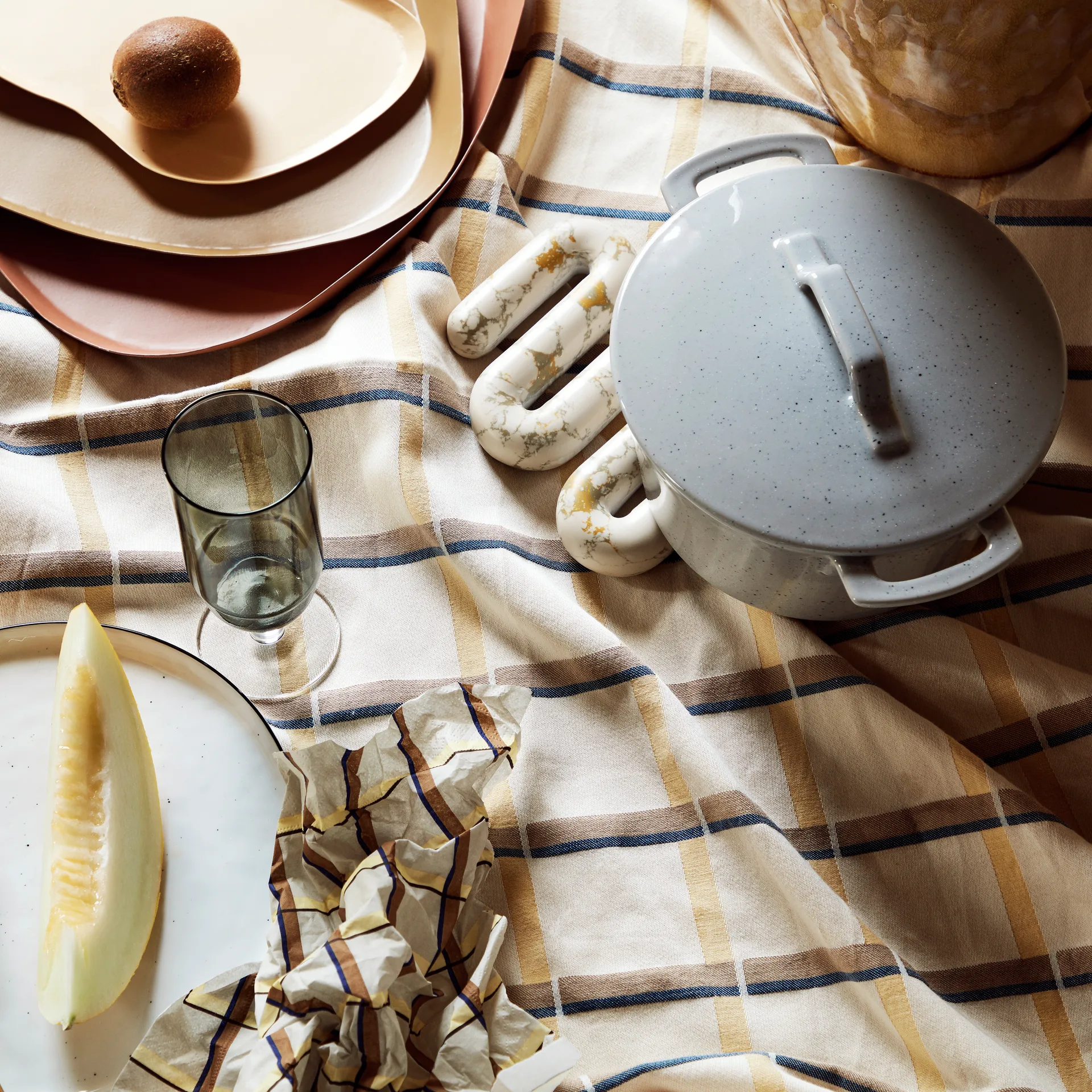 Obrus Zappa 160x300 cm, Pale banana yellow Broste Copenhagen