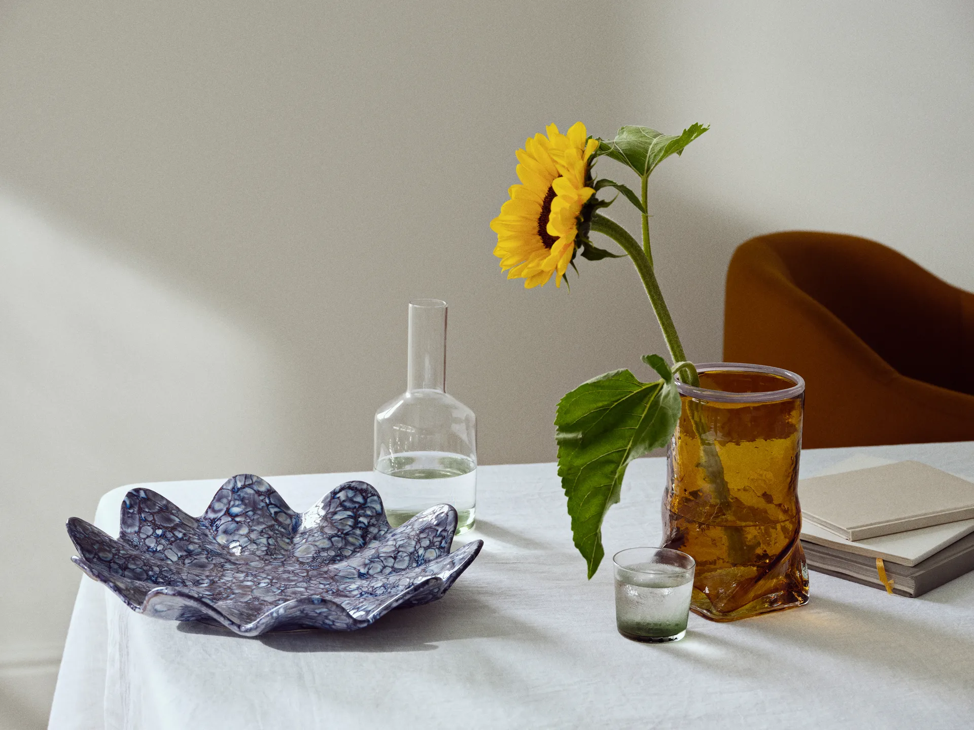 Półmisek ozdobny Lilja Ø38 cm, Intense blue-white Broste Copenhagen