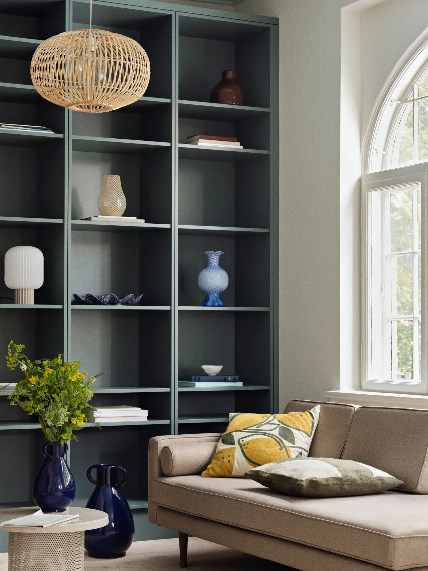 Simi wazon 44,6 cm, Deep cobolt blue Broste Copenhagen