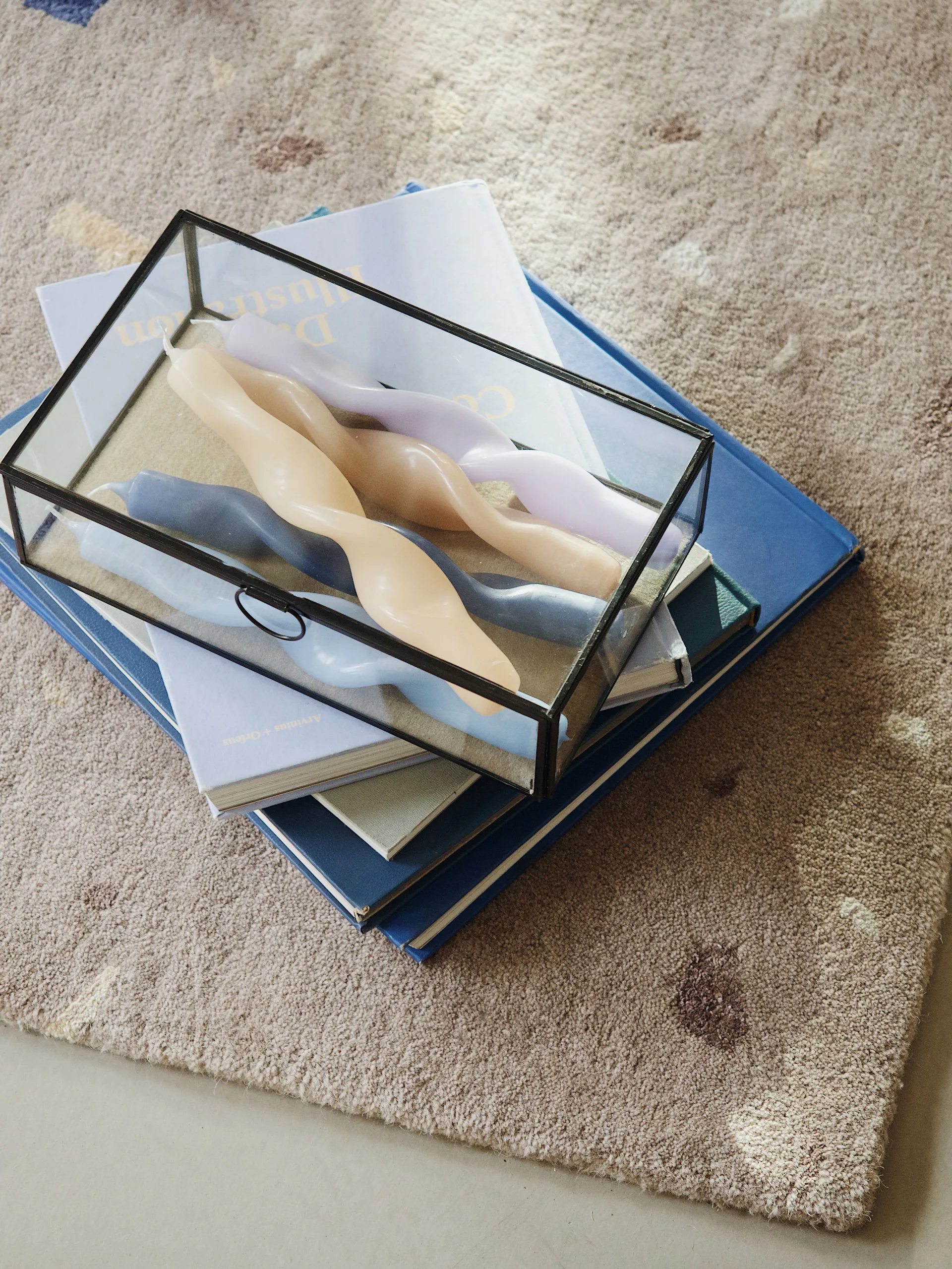 Świeczki skręcone Twisted 23 cm, 2-pak, Orchid light purple Broste Copenhagen