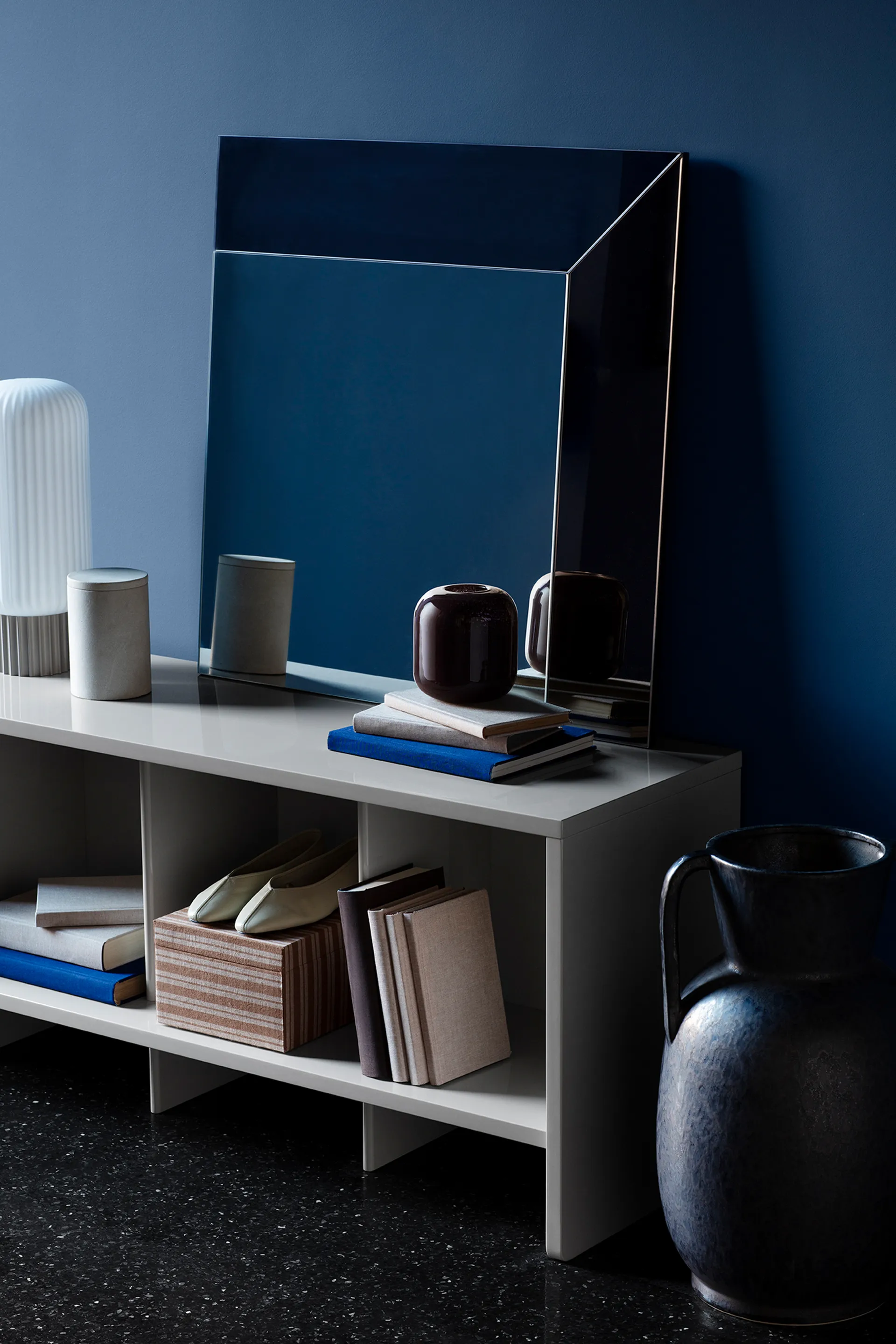 Wazon Simi 52 cm, Antique grey-black Broste Copenhagen