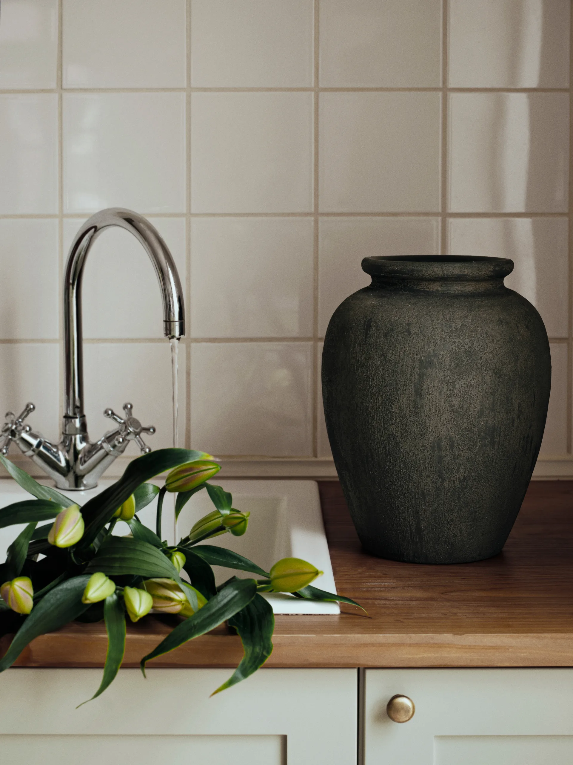 Wazon Uma, Rustic dark brown, 30 cm Broste Copenhagen