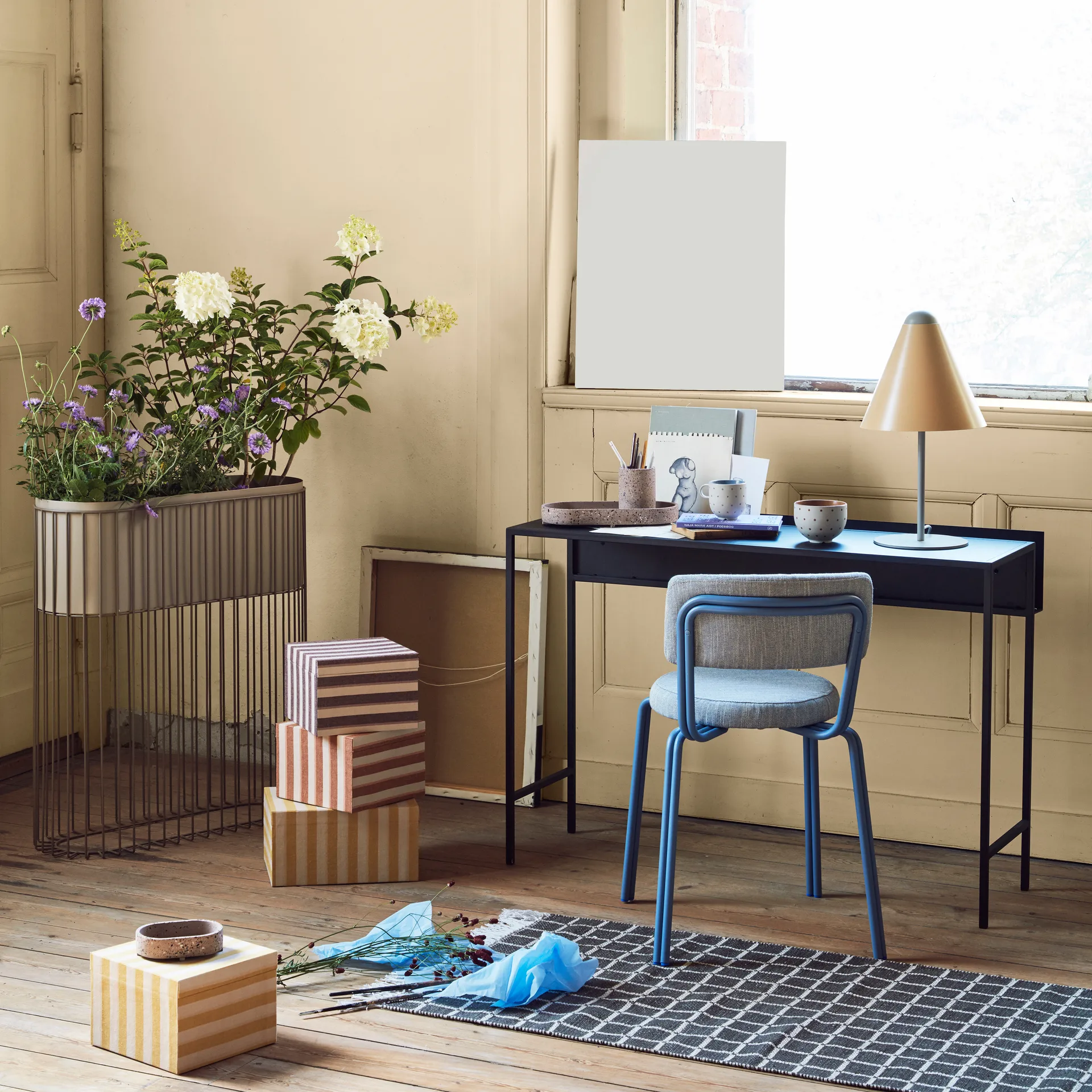 Zestaw doniczek Fenja, Simply taupe warm grey Broste Copenhagen