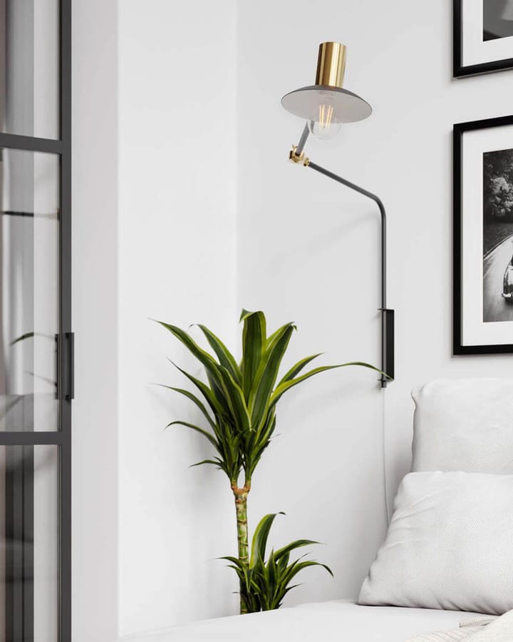 Lampa ścienna Quinn duży zasięg, Czarny matowy By Rydéns