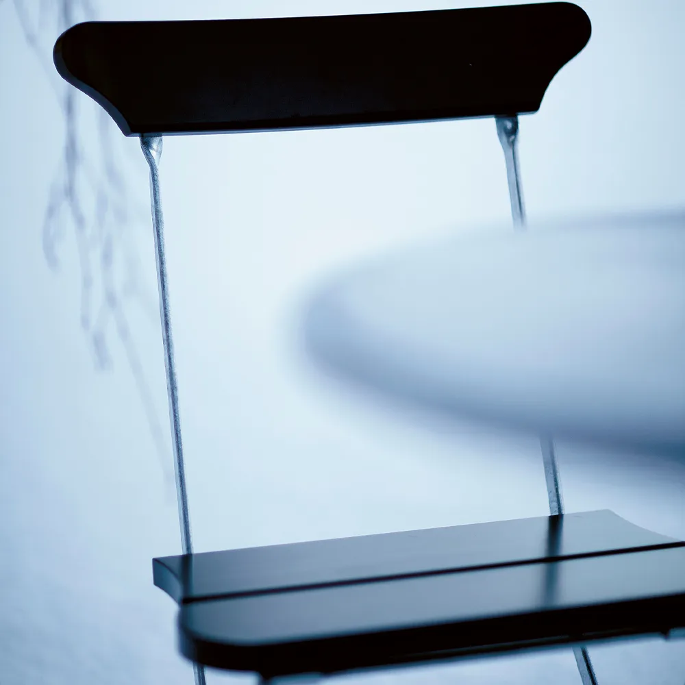 Krzesło Classic No. 2, Zielone, czarny stelaż Byarums bruk