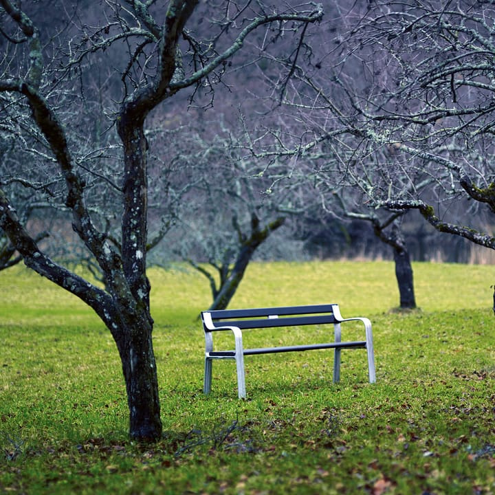 Sofa ogrodowa Joy, Mahoń, czarny stelaż Byarums bruk
