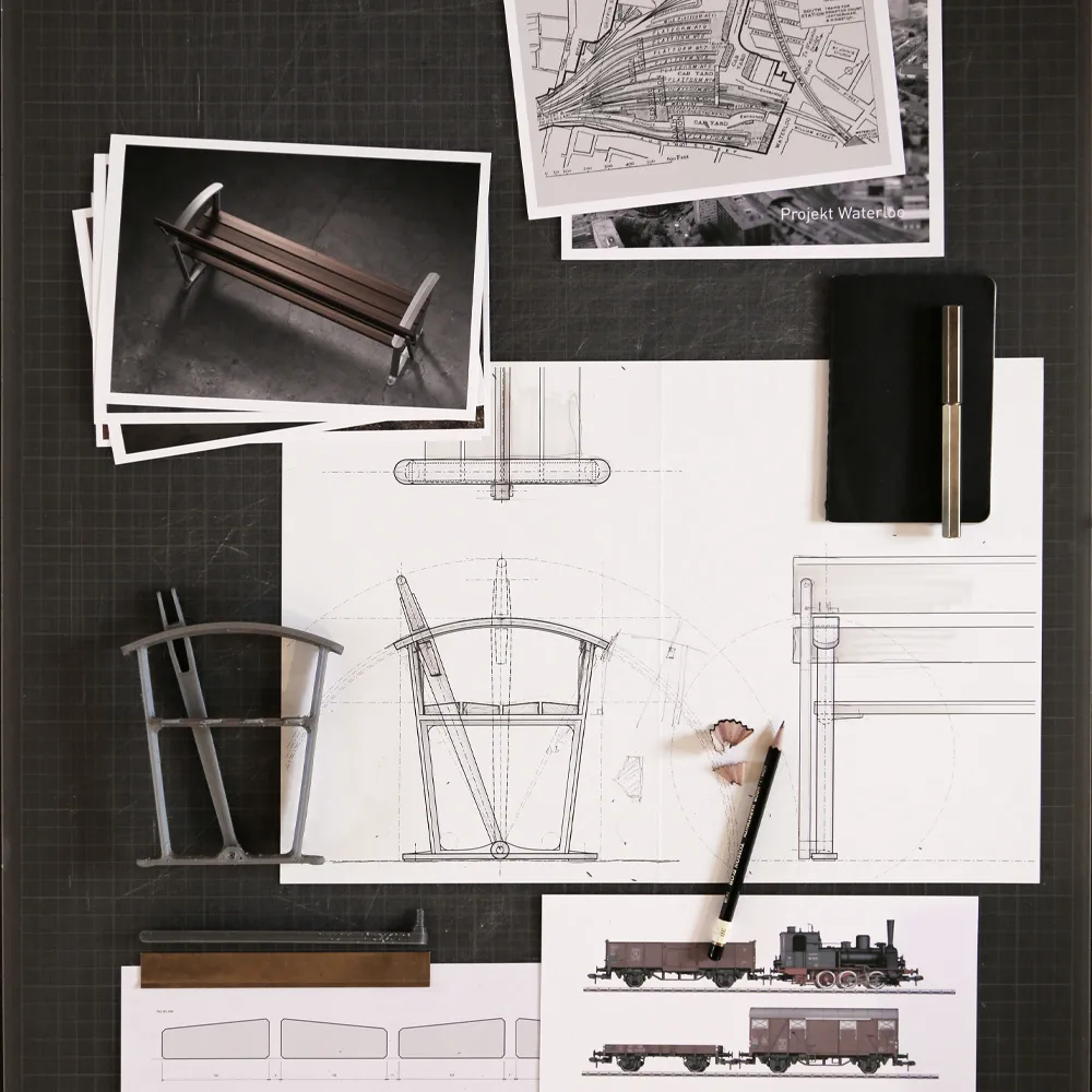 Sofa ogrodowa Waterloo, Mahoń olejowany, surowy stelaż alumiowy Byarums bruk