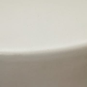 Stolik boczny Besshoei Ø35 cm - Snow - byNORD