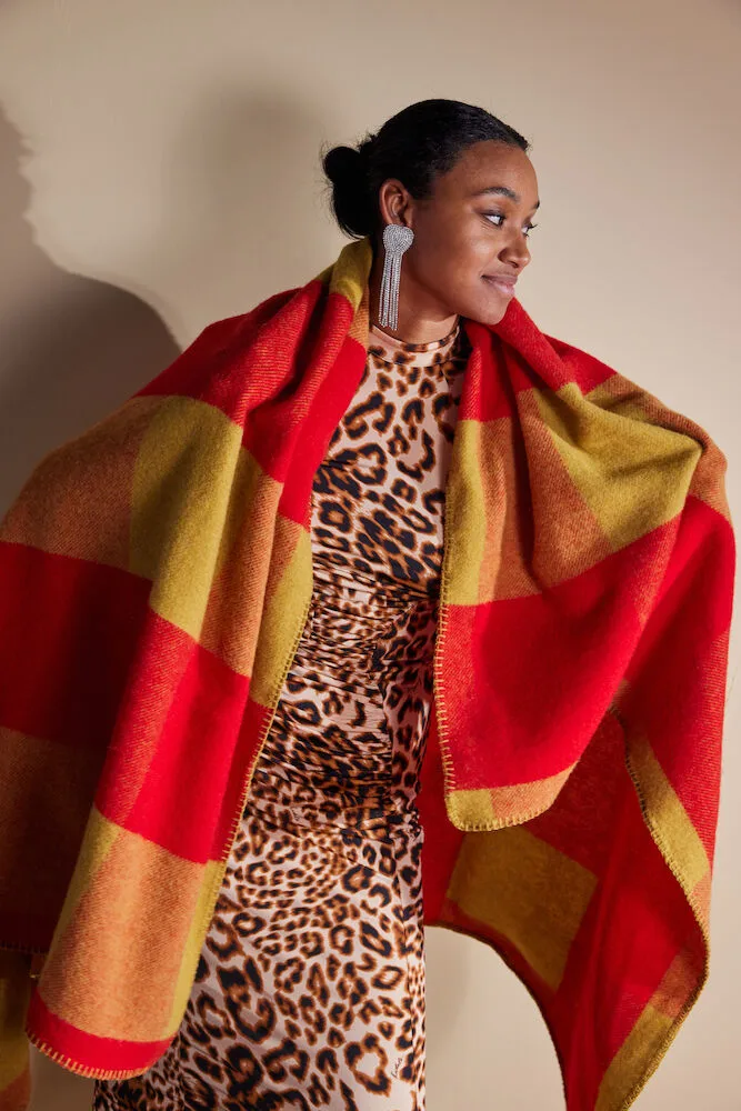 Koc Embrace 130x200 cm, Czerwono-żółty Byon