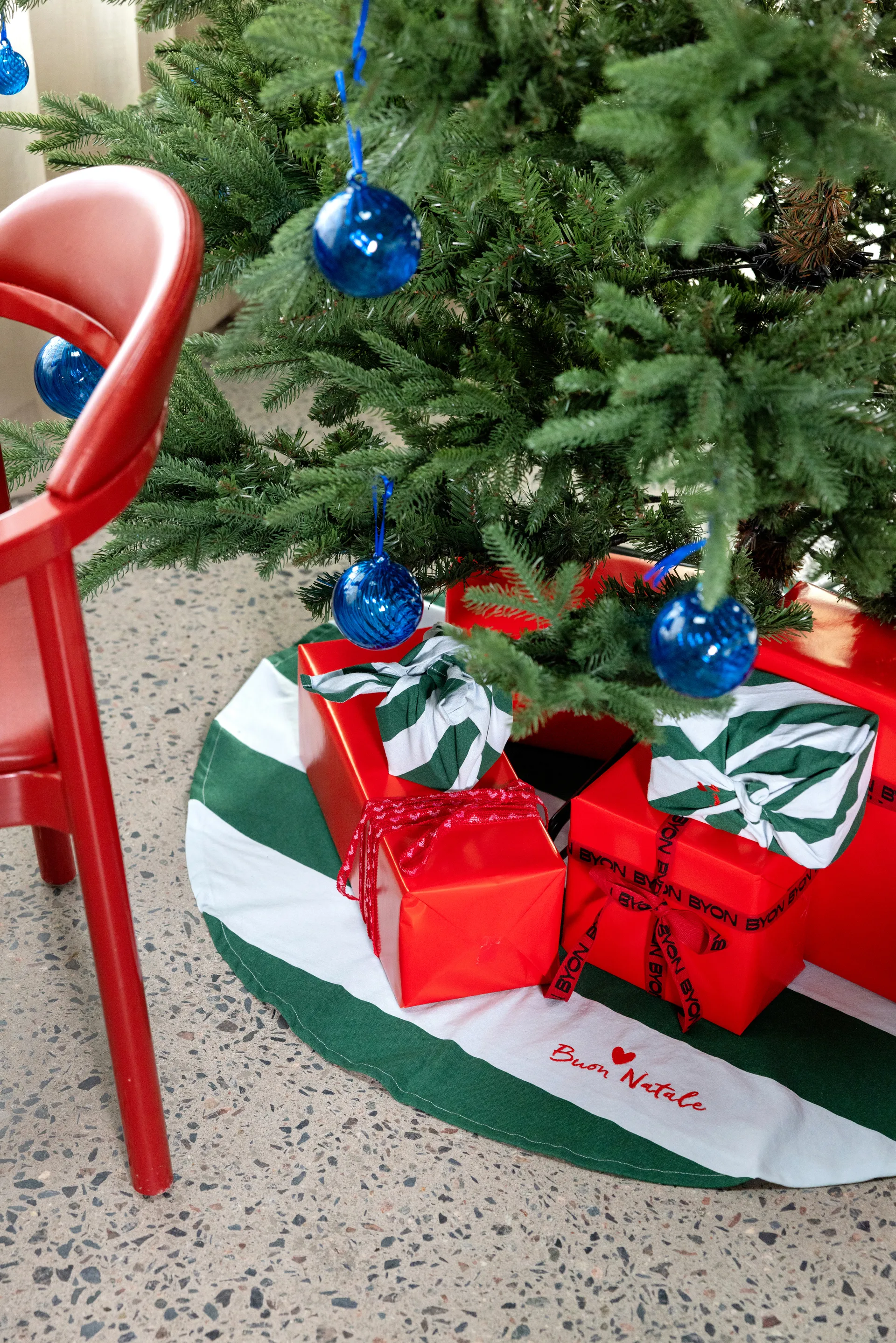 Mata choinkowa Love Ø100 cm, Zielono-jasnoniebieski Byon