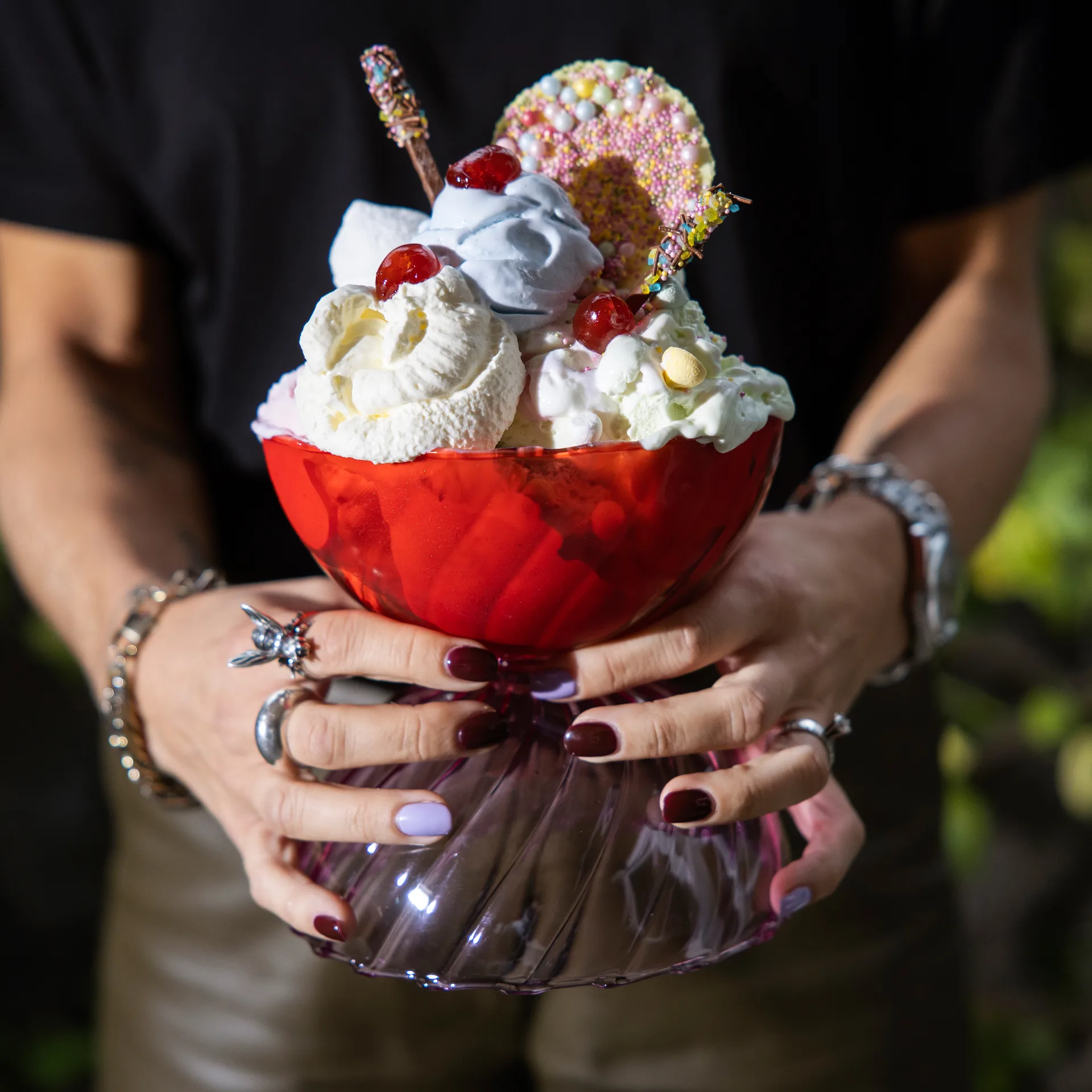 Miska Carameli 16 cm, Różowo-czerwony Byon