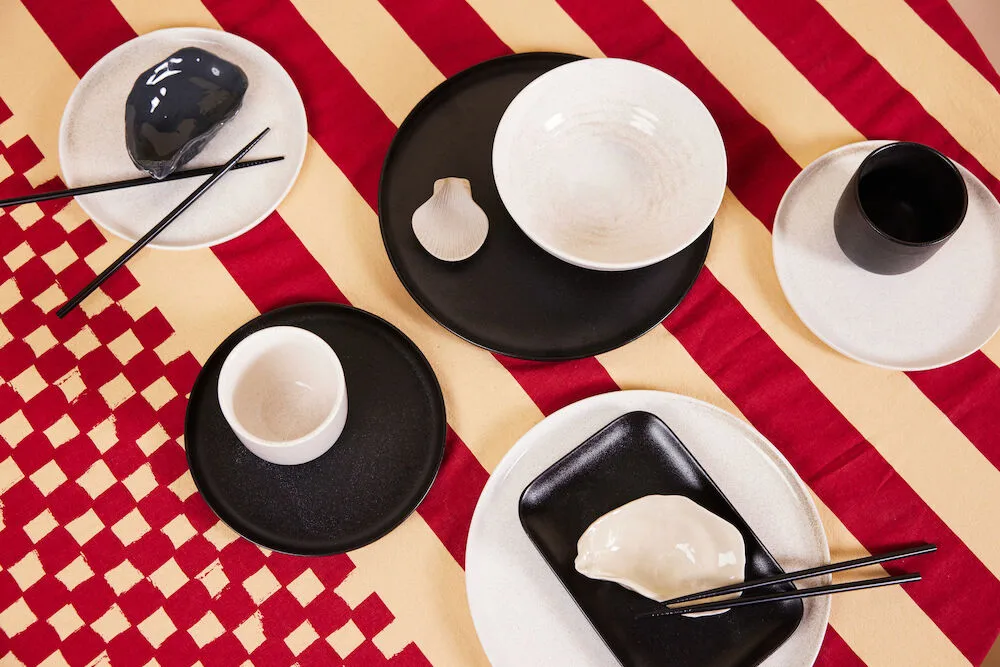 Obrus Love 150x280 cm, Czerwono-piaskowy Byon