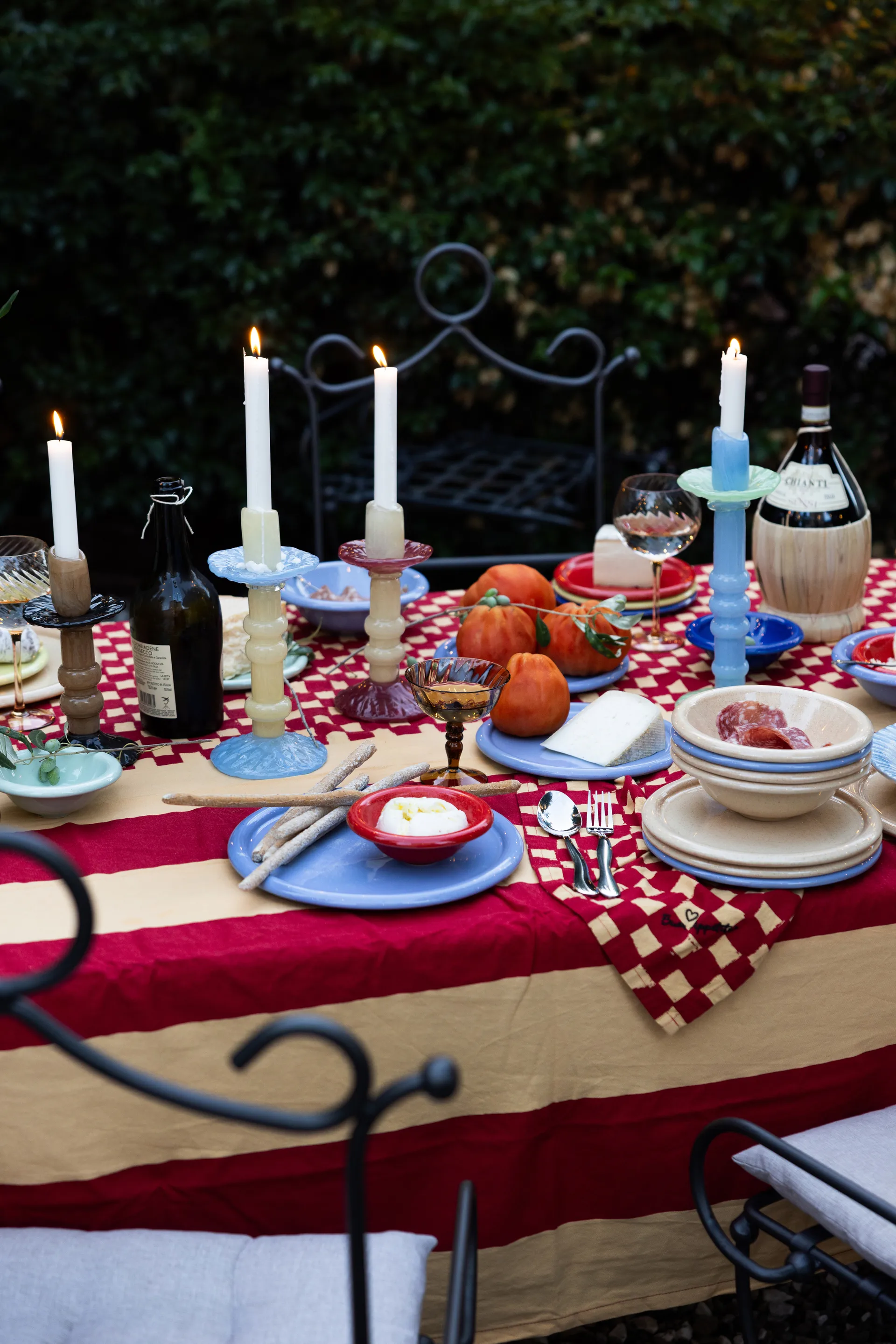 Świecznik Lara S 22 cm, Beżowy-czarny Byon