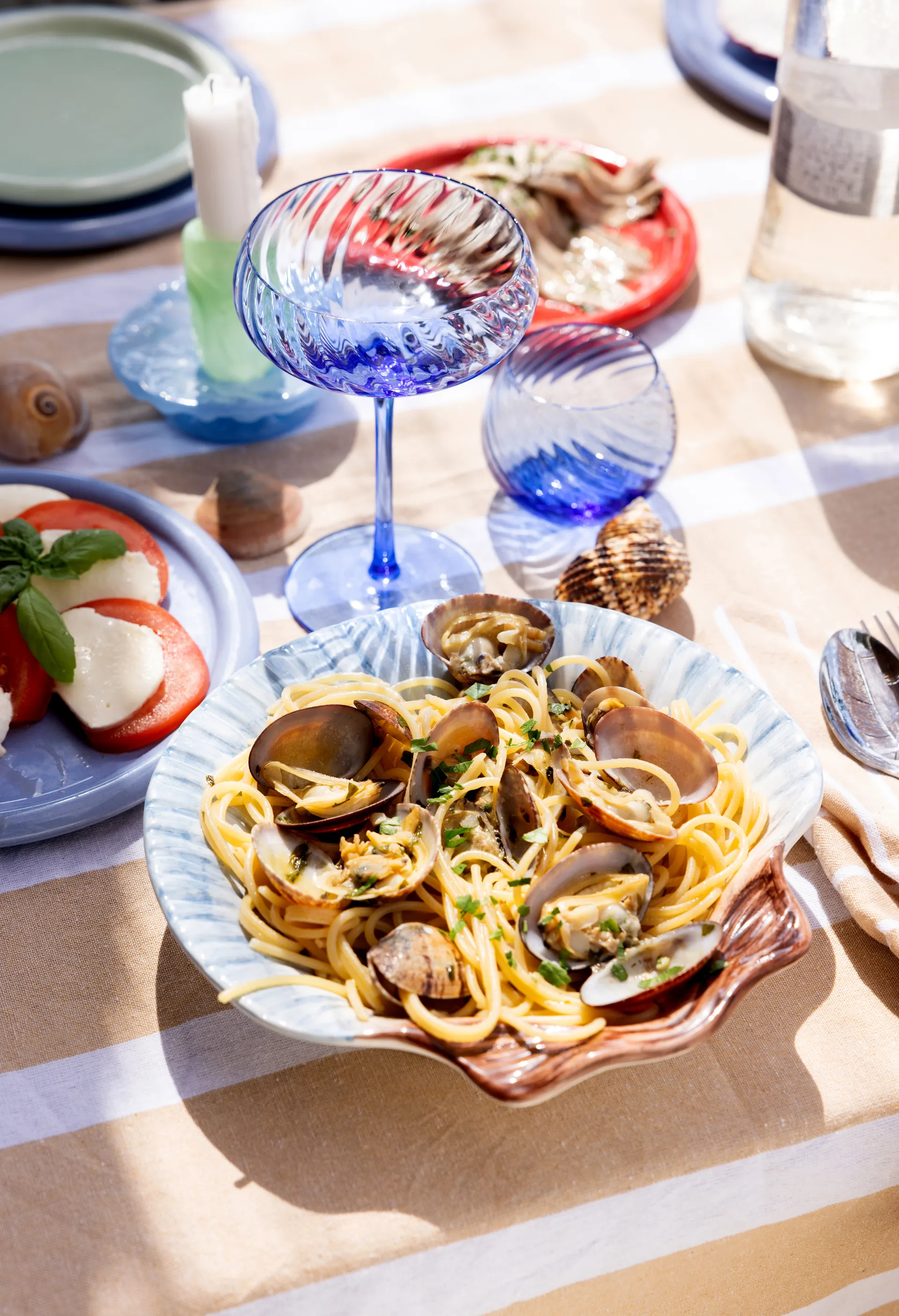 Talerz Armona 23,5x23,5 cm, Jasnoniebieski Byon