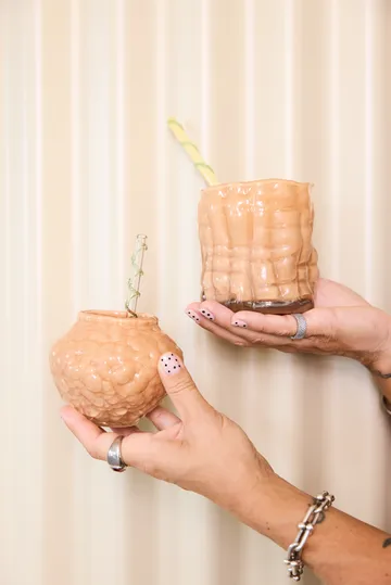 Wazon Corallo mini 11x11x8 cm - Brzoskwinia - Byon