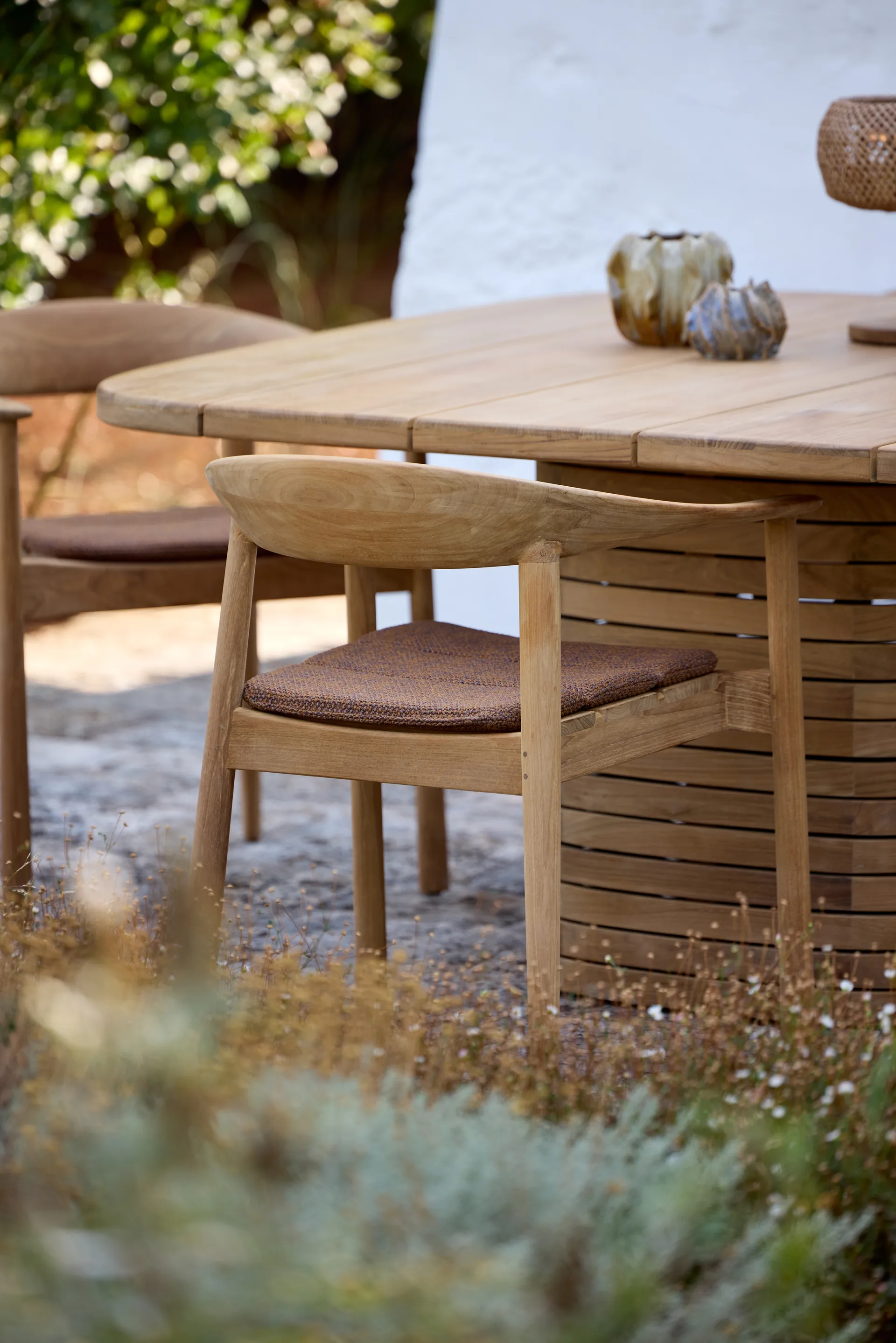 Fotel z podłokietnikami Majestic , Teak Cane-line