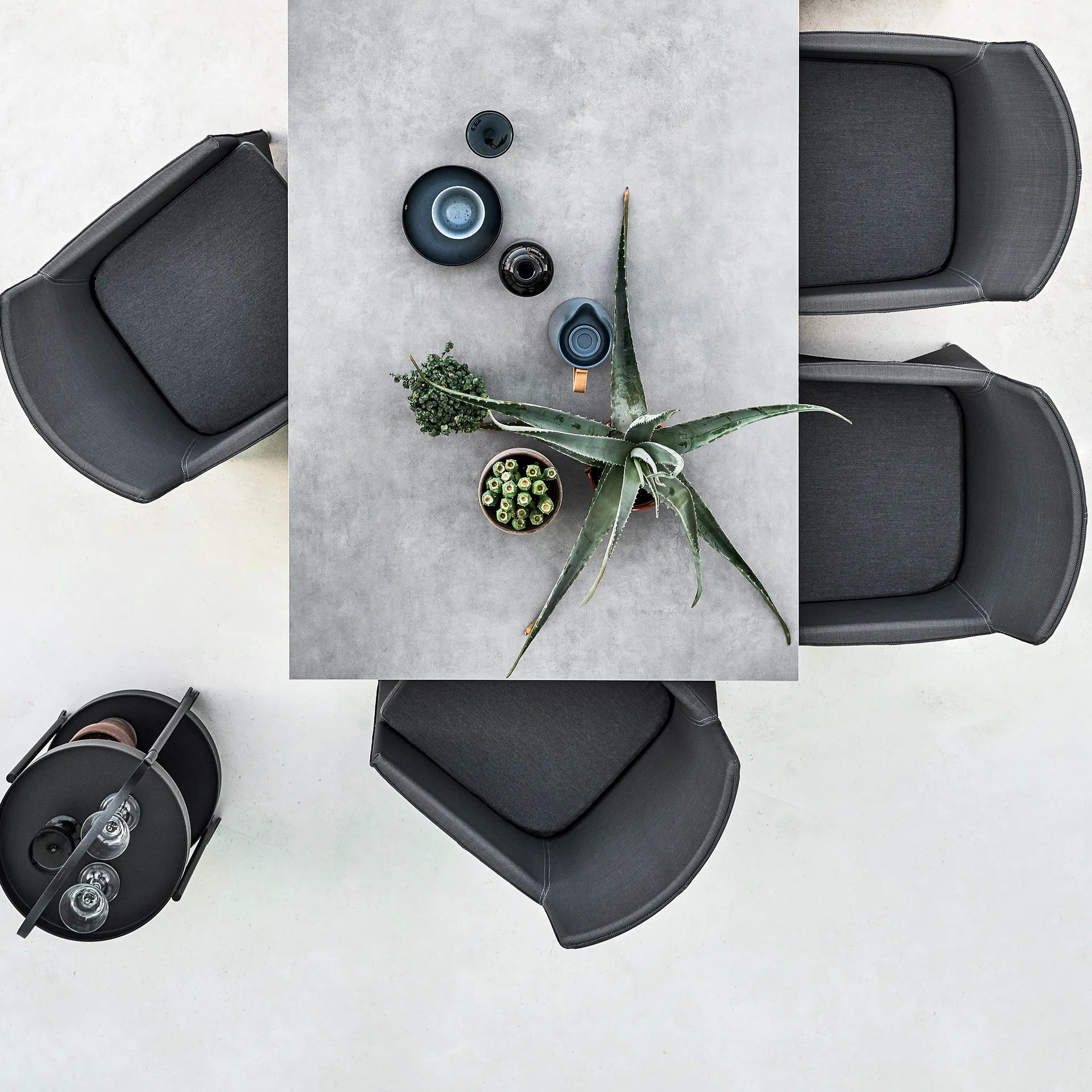 Stół Pure 200x100 cm Concrete grey-lava grey Cane-line