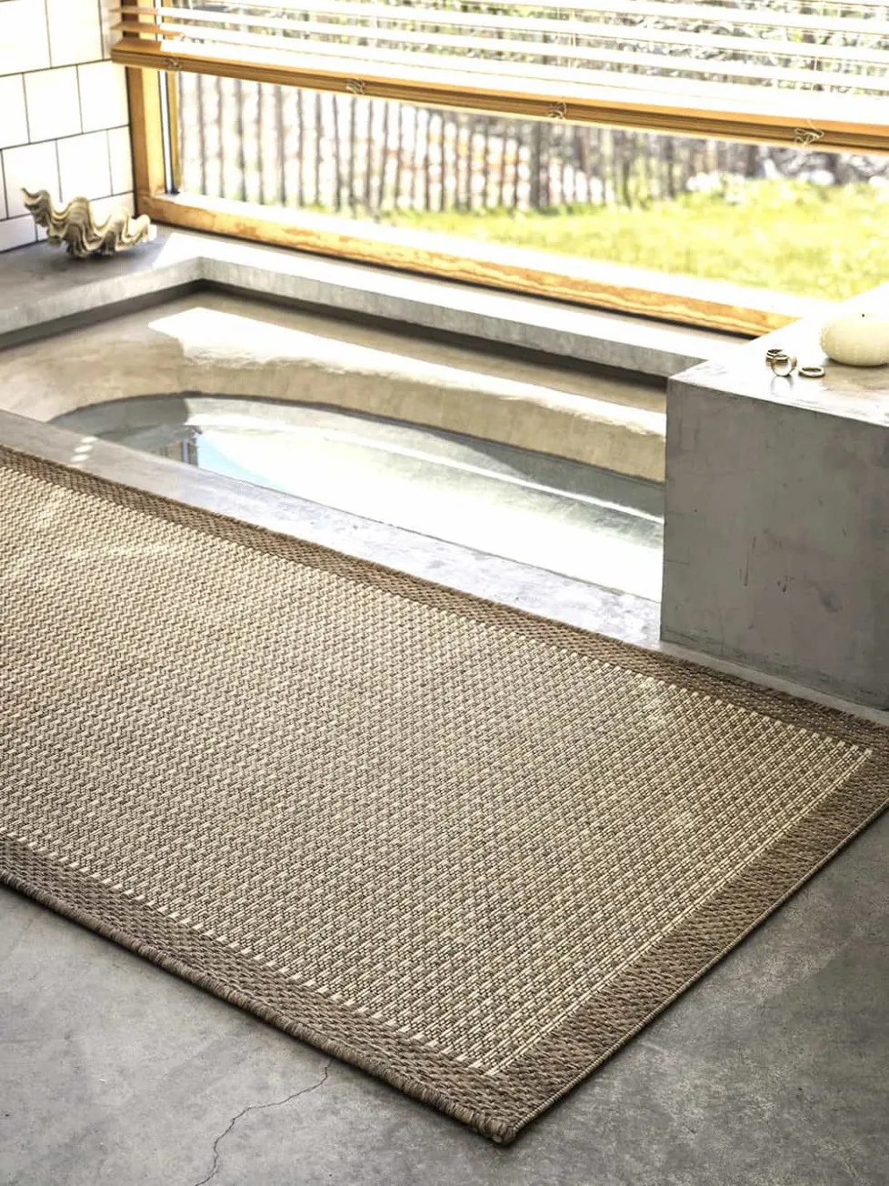 Dywan Bahar, Beżowy-złamana biel 200x300cm Chhatwal & Jonsson