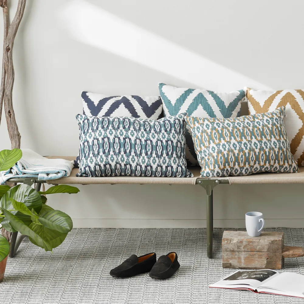 Poduszka Diamond, heaven blue/offwhite
 Chhatwal & Jonsson