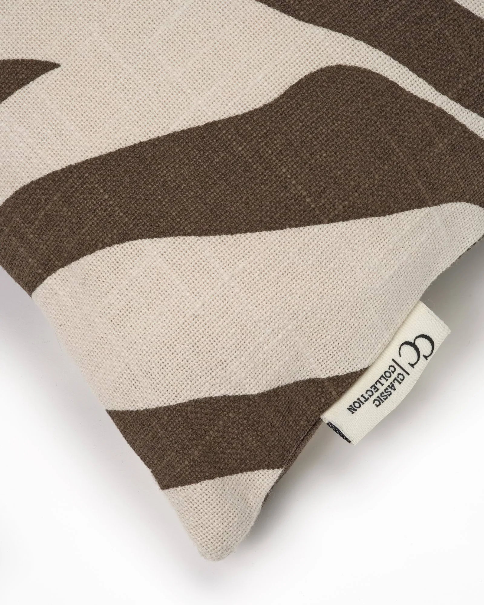Poszewka na poduszkę Savannah, Brown-off white, 50x50 cm Classic Collection