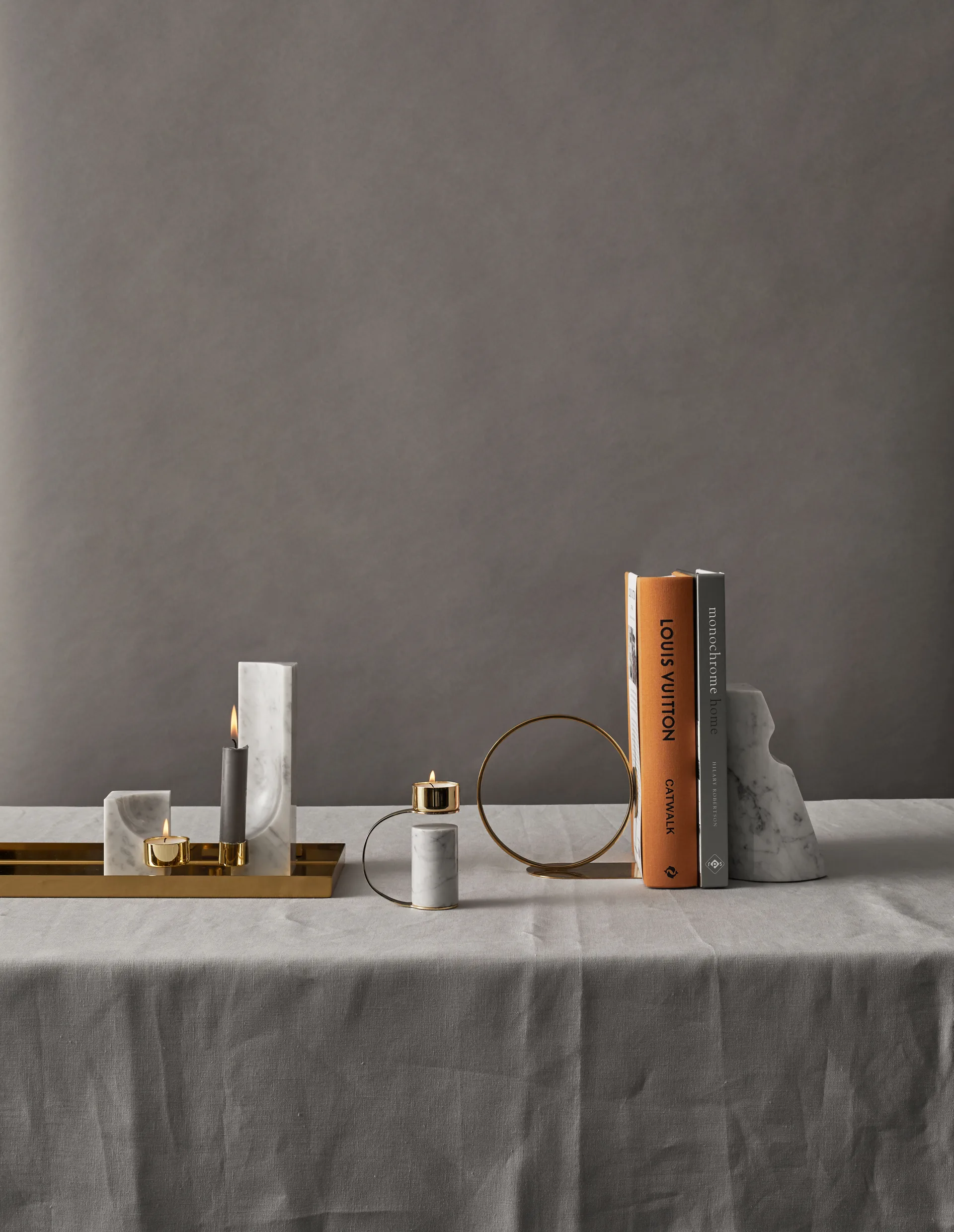 Book Ring podpórka do książek 15 cm, Mosiądz Cooee Design