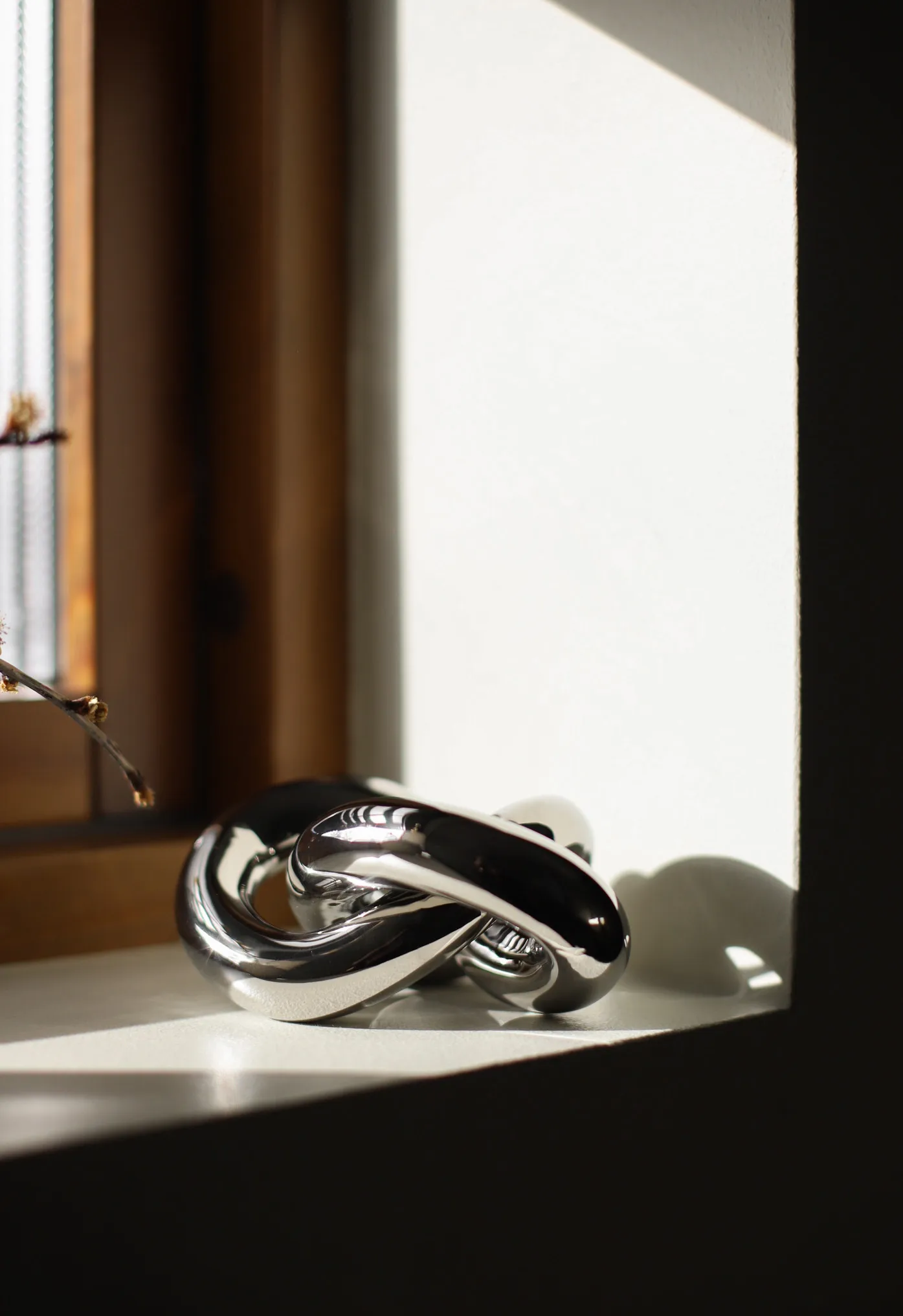 Dekoracja Knot Table large, Light Silver Cooee Design